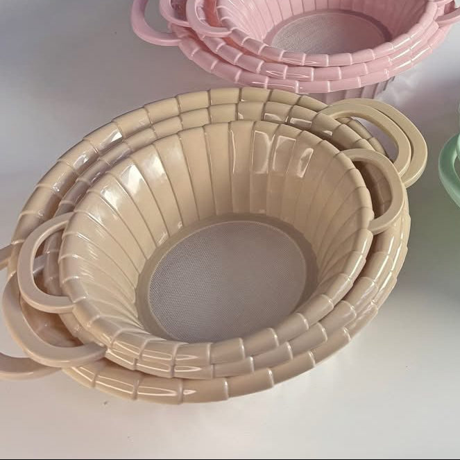 COLADOR CON AGARRADERA