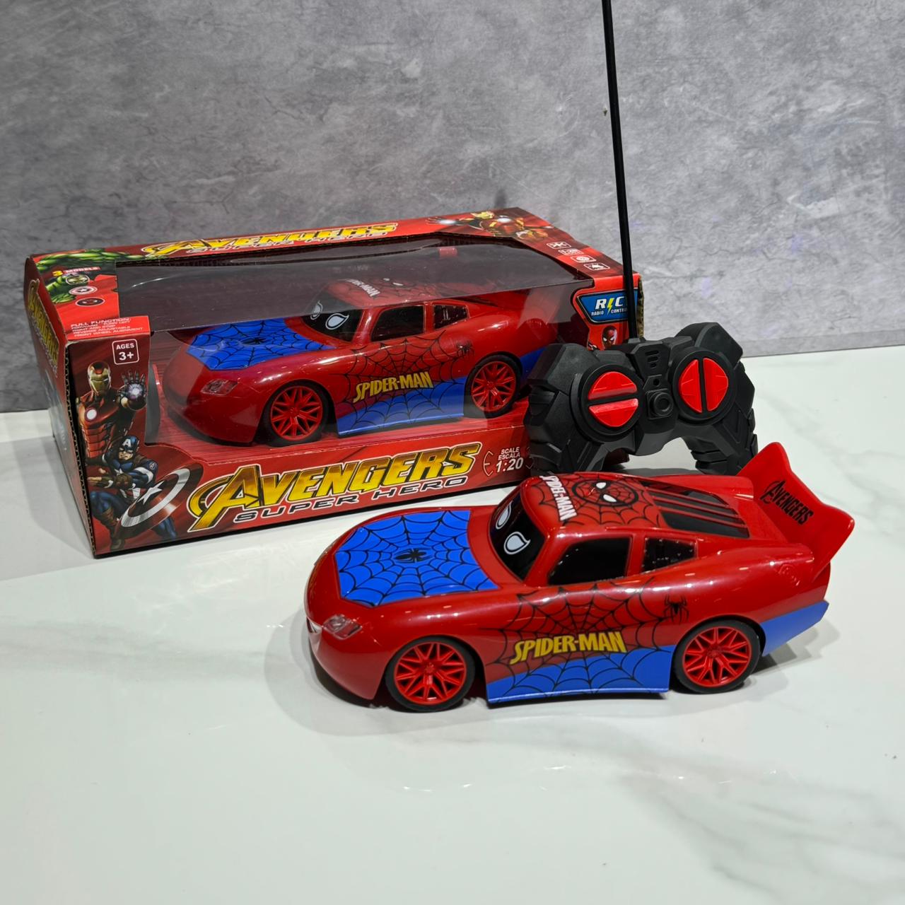 CARRO A CONTROL REMOTO SPIDERMAN