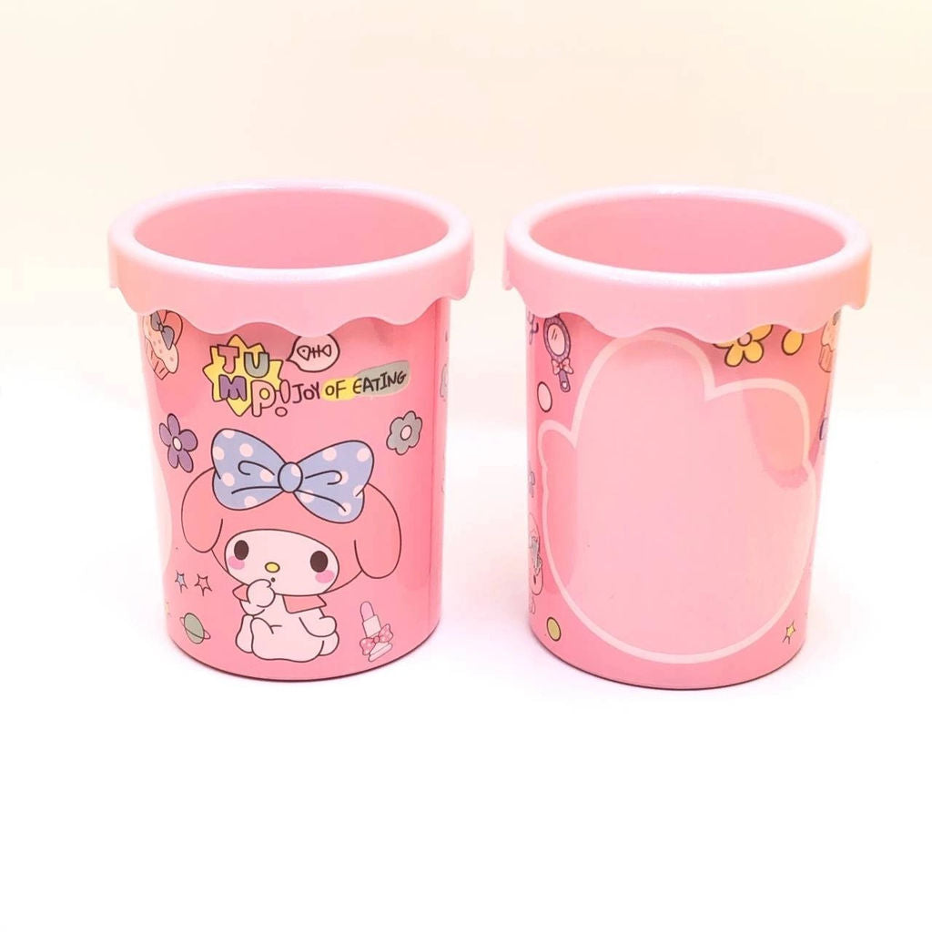 VASO ORGANIZADOR DE SANRIO Y LABUBU