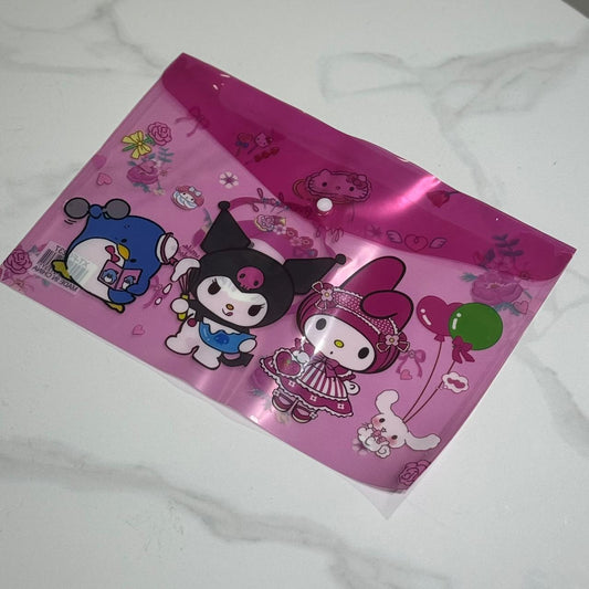 CARPETA PLÁSTICA DE PERSONAJES