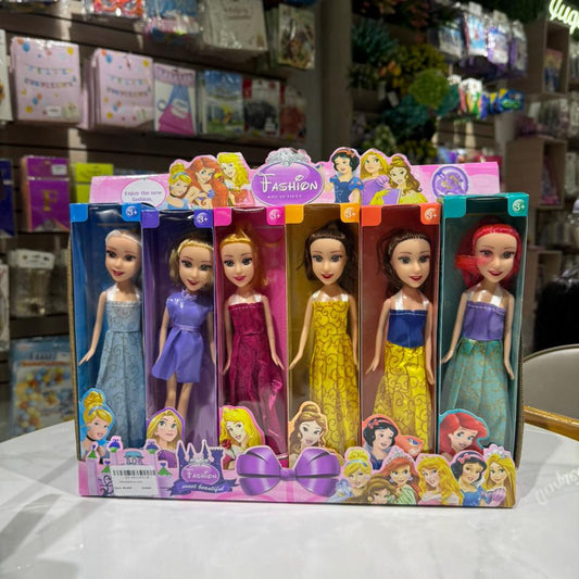 PRINCESAS EN CAJA