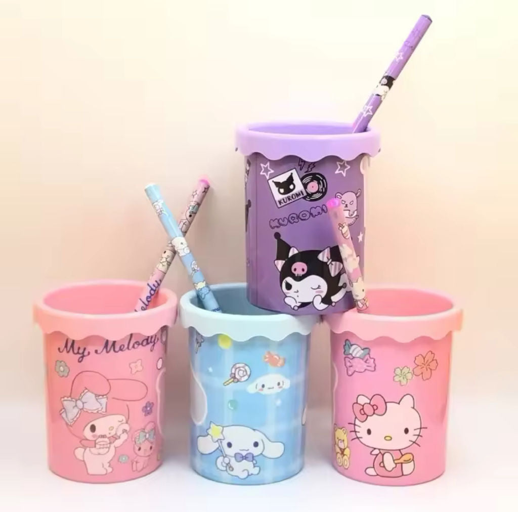 VASO ORGANIZADOR DE SANRIO Y LABUBU