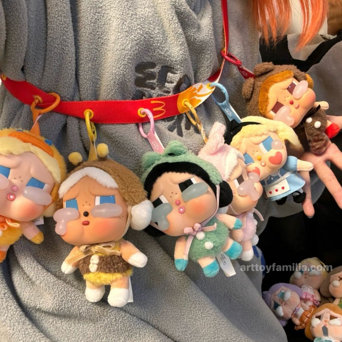 CRYING AGAIN SORPRESA