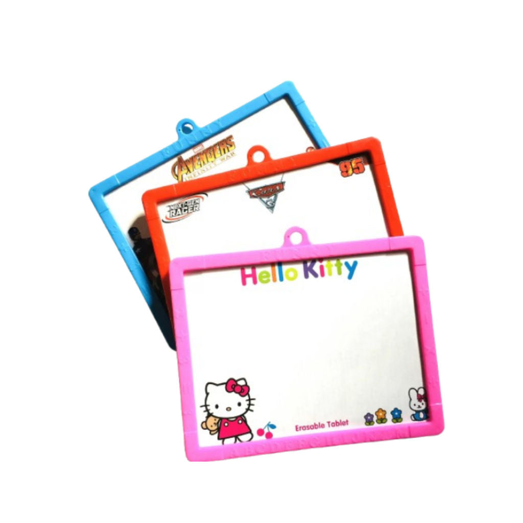 TABLERO BORRABLE DE PERSONAJES